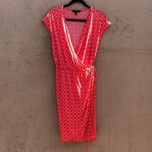 Banana Republic Factory coral Wrap dress